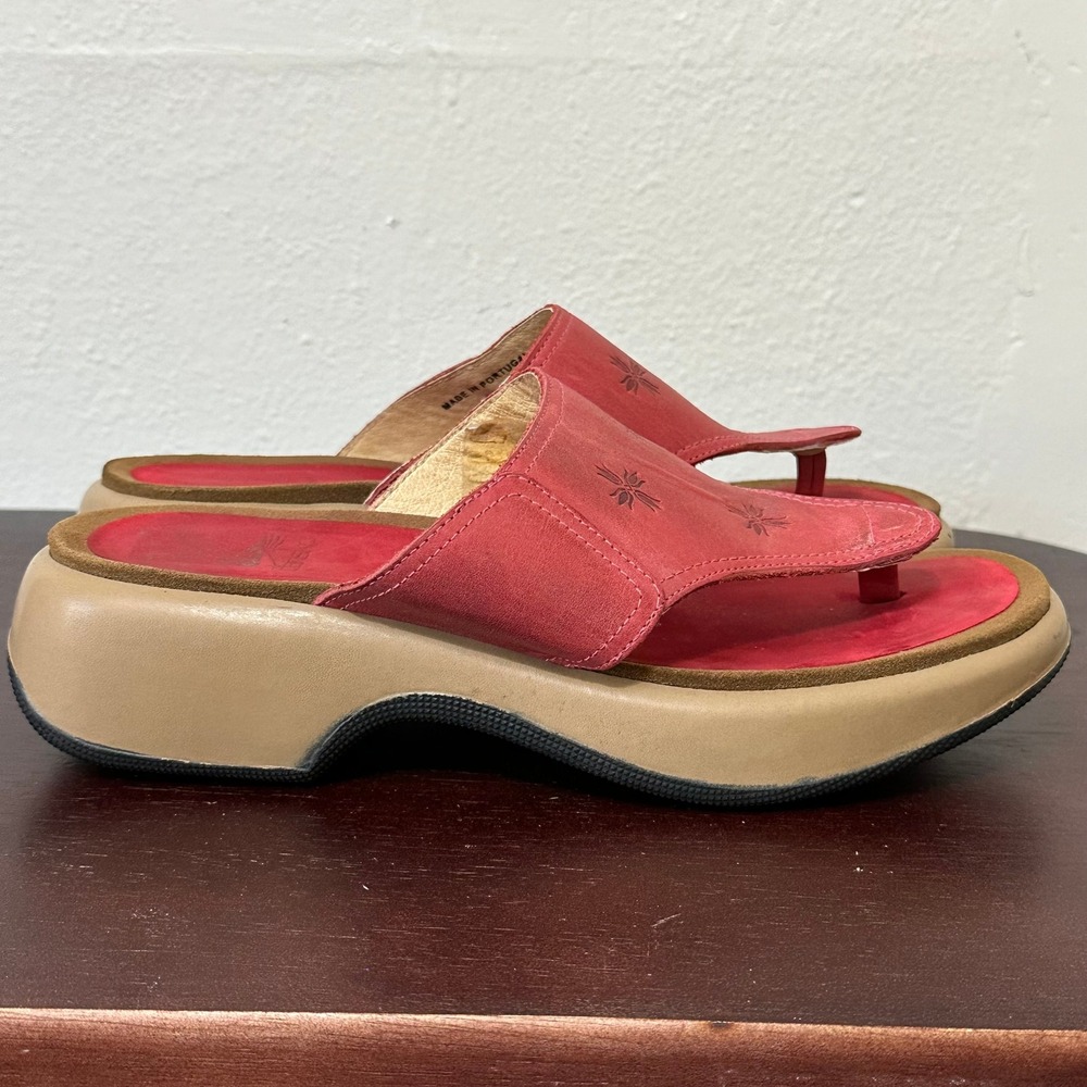 Dansko Womens Red Leather Embossed Thong Platform Wedge Sandals Size 39 US 8.5